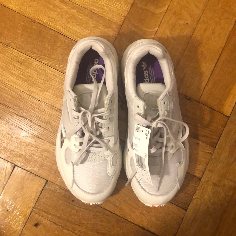 Adidas - Falcon